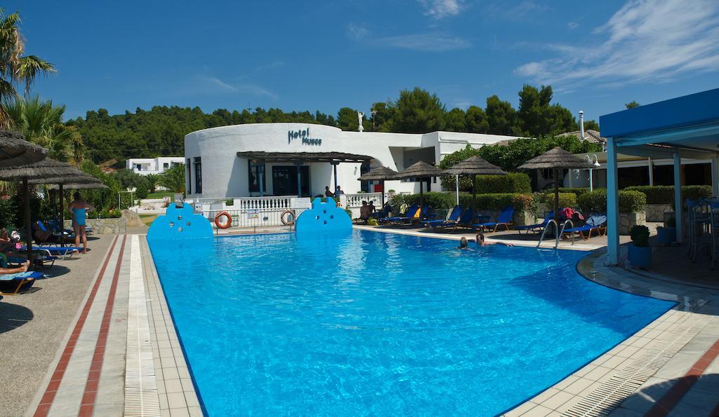 Hotel Musses Koukounaries Exteriér fotografie